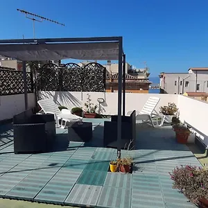  Appartement Rosa's With Terrace Italie